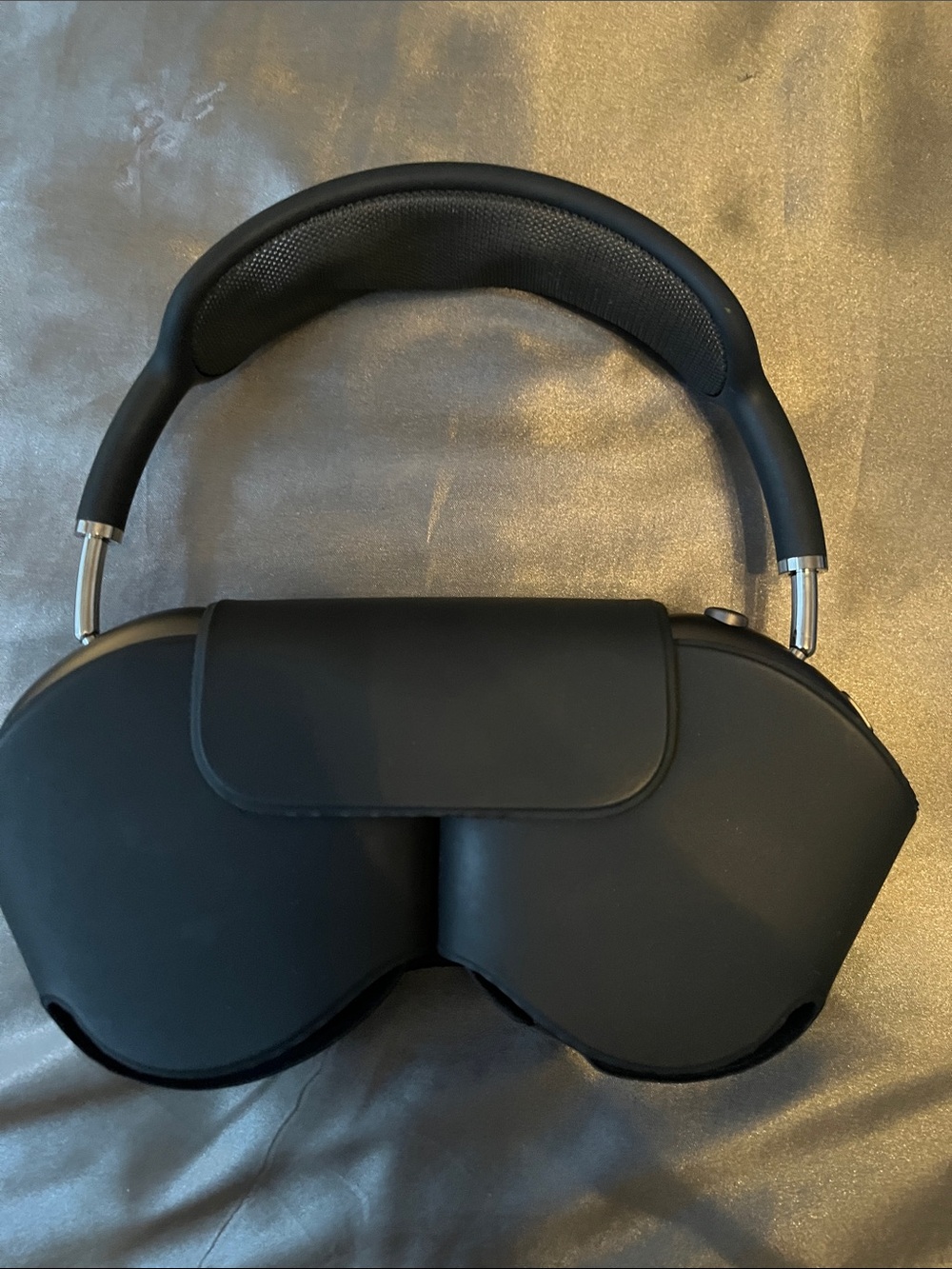 Black AirPod max Headphones with Case